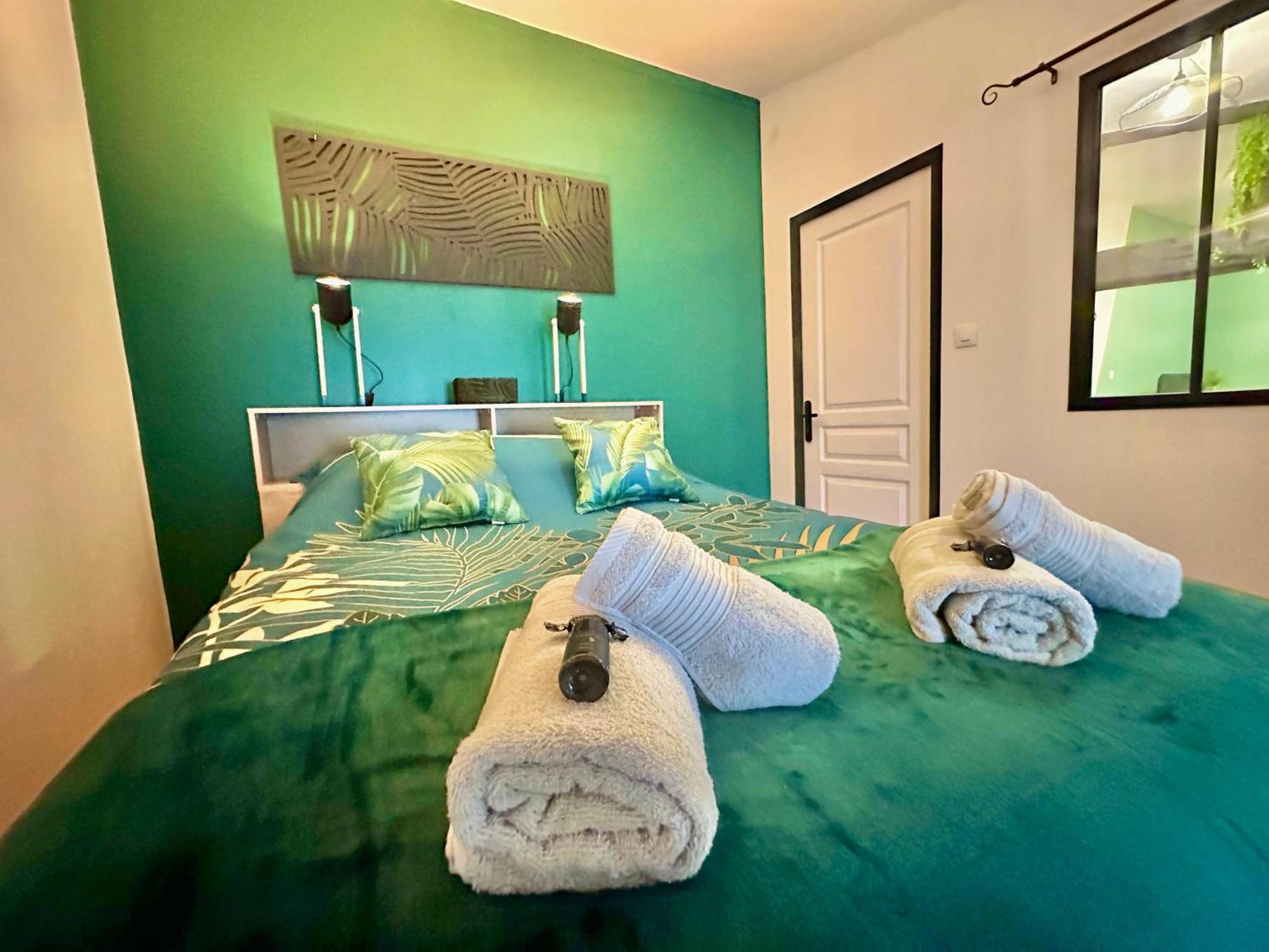 L'atypique Jungle - Hyper Centre - Refait A Neuf Apartment