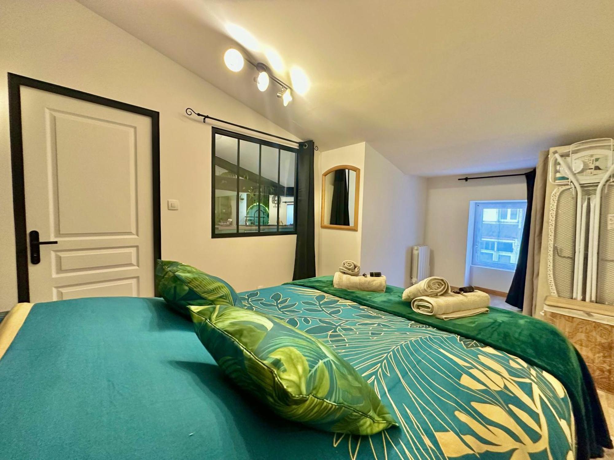 L'atypique Jungle - Hyper Centre - Refait A Neuf Apartamento Rochefort (Charente-Maritime)
